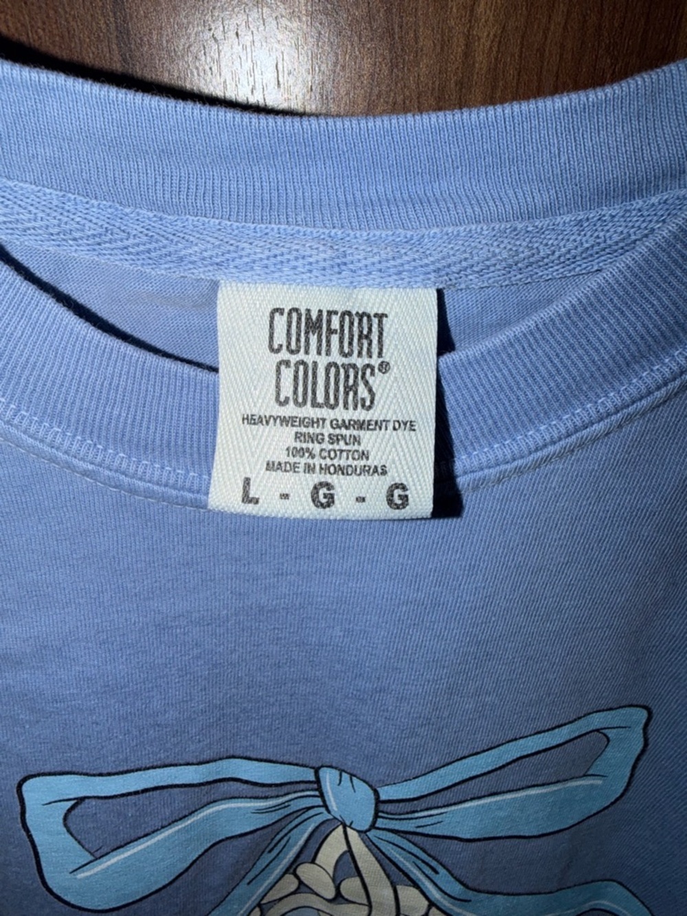 Comfort Colors | denim Castle Graphic Tee with Blue Bow, size L - Picture 2 of 3